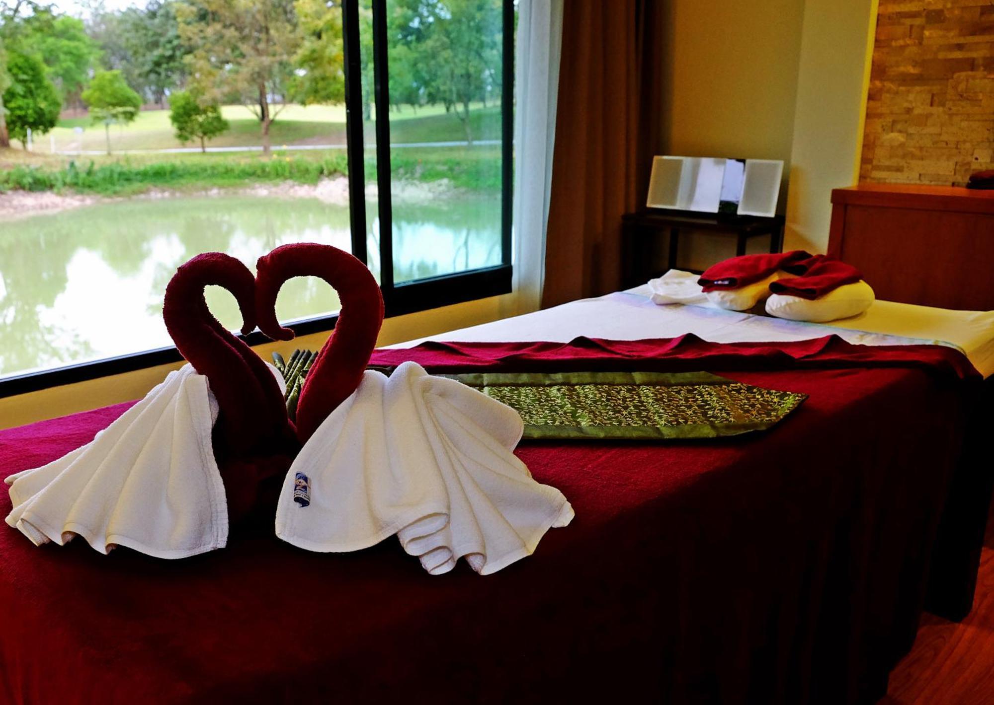 Mae Jo Golf Resort & Spa San Sai Екстер'єр фото